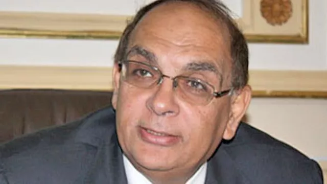 الدكتور حسين خالد وزير التعليم العالي