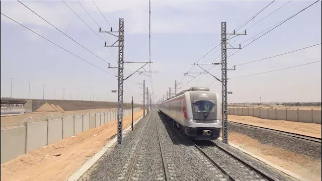 القطار الكهربائي الخفيف