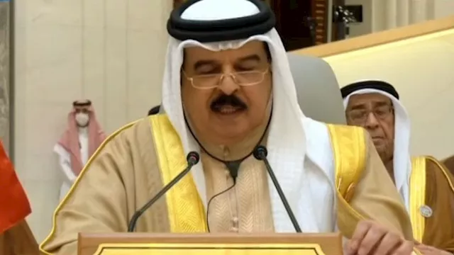 الملك حمد بن عيسى آل خليفة، ملك البحرين