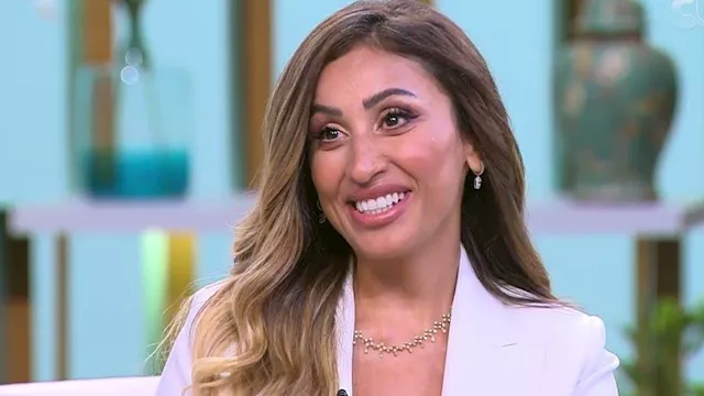 الفنانة دينا الشربيني