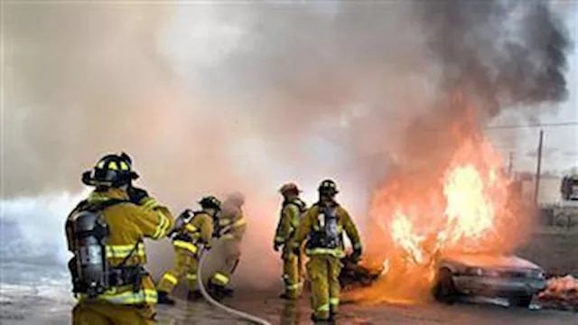 رجال الإطفاء