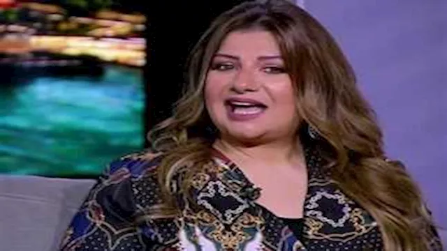 "شخصيتان في شخص واحد".. عبير فؤاد تكشف سر تقلبات ب