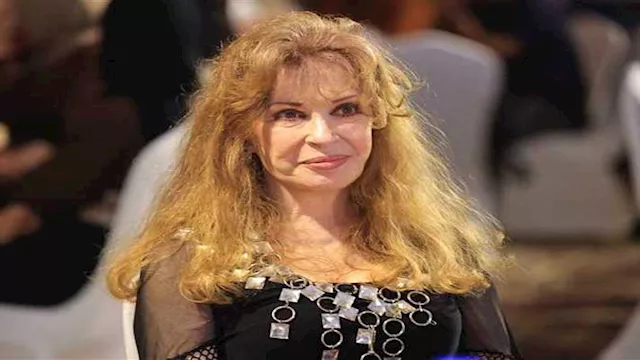 الفنانة نيللي