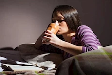 هذه العادة خطيرة قبل النوم.. فما هى؟