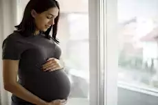 3 أعراض تنذرك بحمى النفاس- ما أسبابها؟