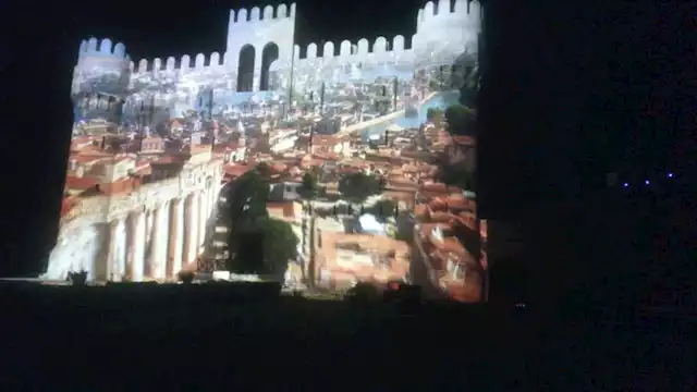 عروض الصوت والضوء