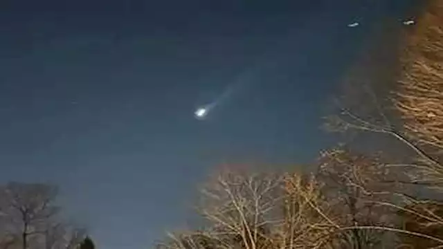 أجساما غامضة