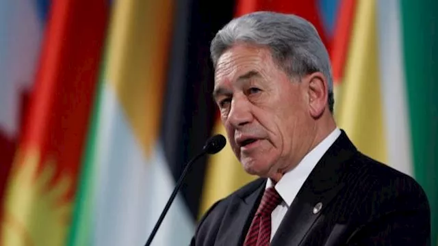 وزير خارجية نيوزيلندا ونستون بيترز