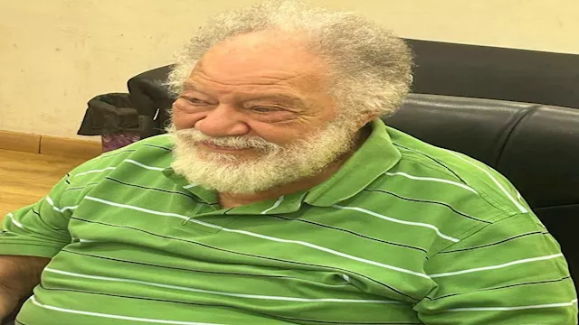 يحي الفخراني