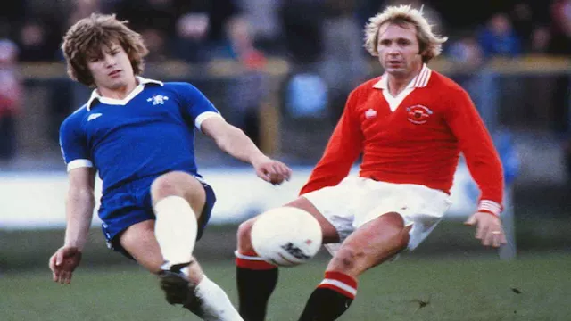 قميص مانشستر يونايتد