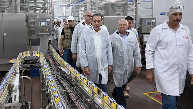 رئيس الوزراء خلال جولته التفقدية بمحافظة القليوبية