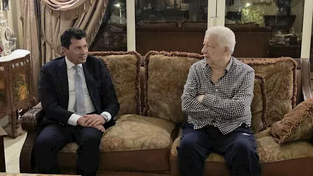 مرتضى منصور وأشرف صبحي