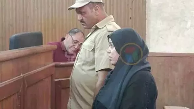 تأجيل محاكمة أم متهمة بقتل طفلها بـحبة الغلة في كف