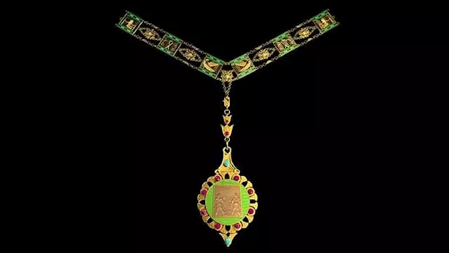 قلادة النيل