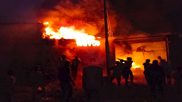 حريق مصنع فايبر