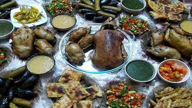 الولائم والعزائم