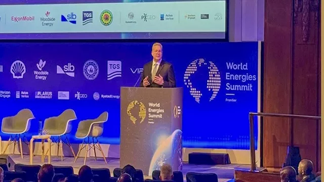 وزير البترول