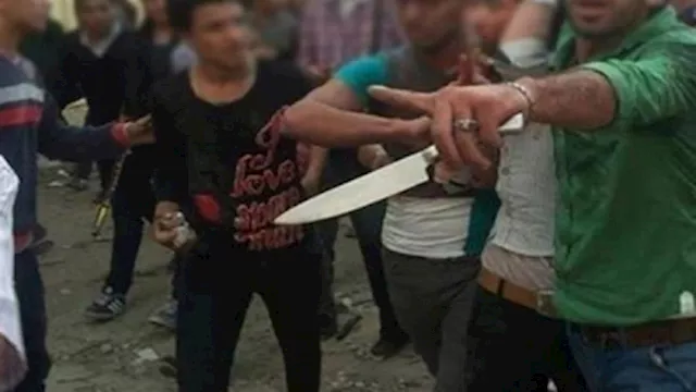 خناقة بالسلاح