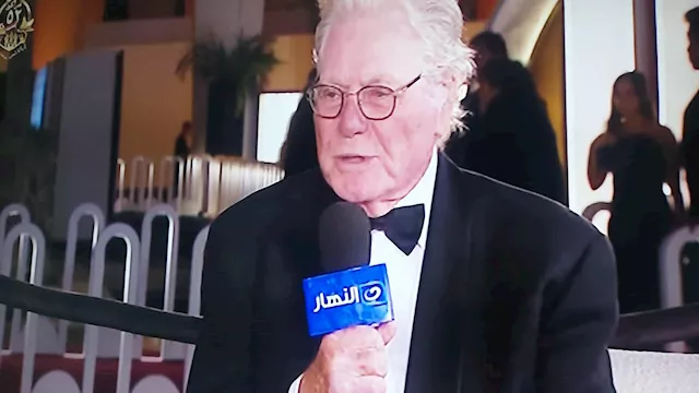  الفنان حسين فهمي