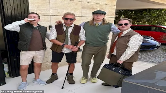 هالاند وزملائه