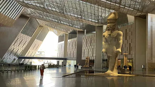 المتحف المصري الكبير