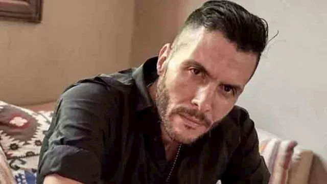 المطرب أمير عيد