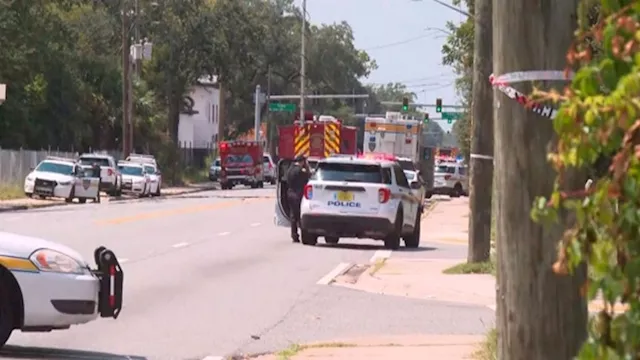 إصابة ثلاثة أشخاص في إطلاق نار بسكن جامعي في أوكلا