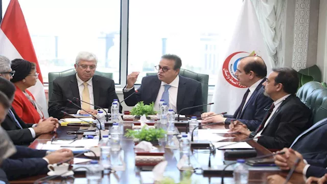 وزيرا الصحة والتعليم العالي