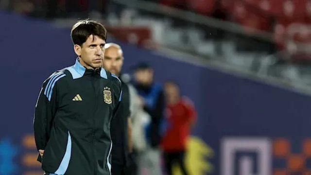 مدرب الأرجنتين للشباب