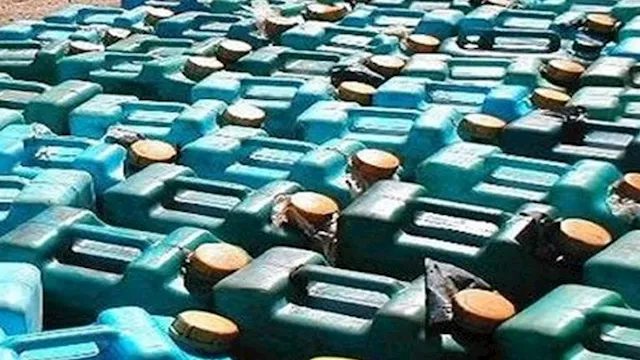 ضبط سولار وبنزين - ارشيفية