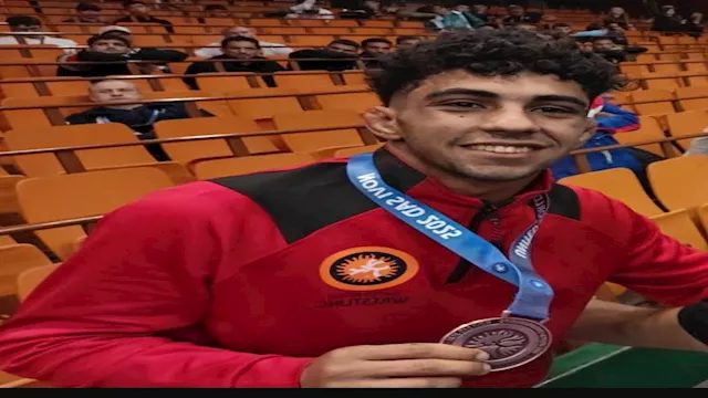 أدهم أيمن يحصد الميدالية البرونزية في بطولة العالم