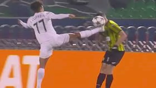 أسرع طرد في تاريخ دوري أبطال أوروبا