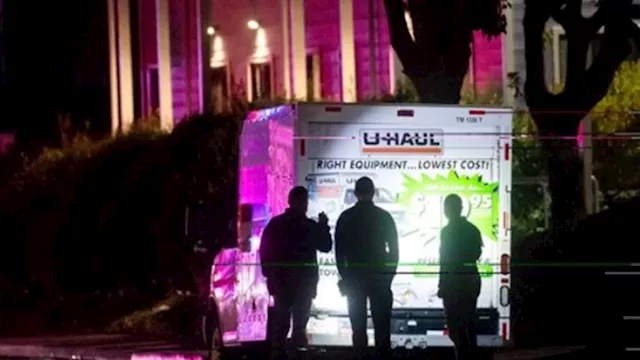 محاولة اقتحام قاعدة لخفر السواحل الأمريكي  في سان 