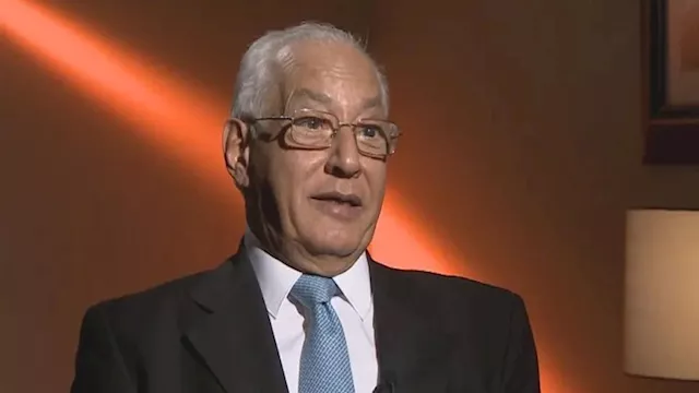 الدكتور علي الدين هلال