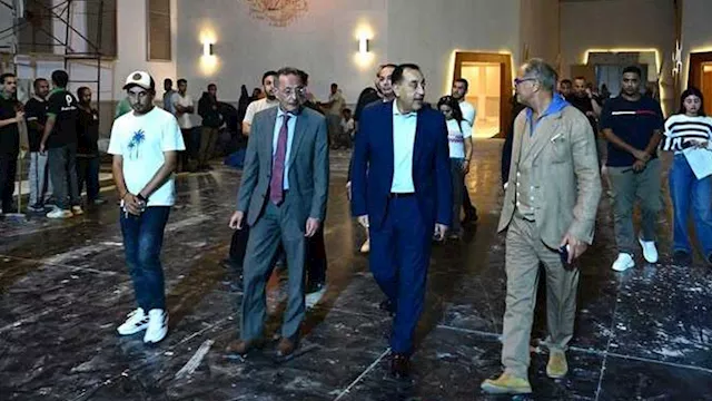 جولة ليلية لرئيس الوزراء لمتابعة الترتيبات النهائي