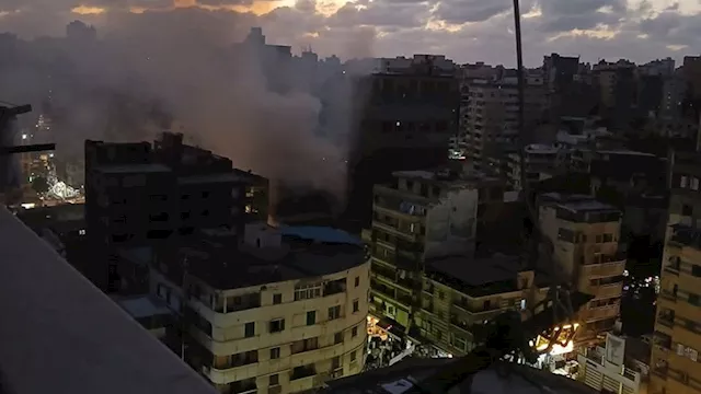 السيطرة على حريق داخل مخزن ملابس شرق الإسكندرية