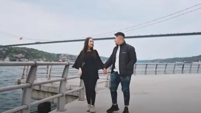 مشهد من الكليب