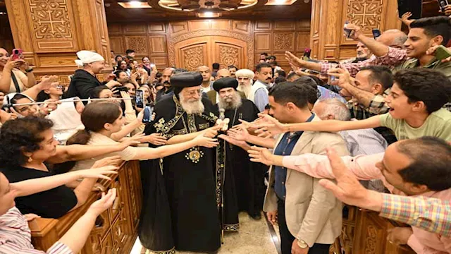 البابا تواضروس يدشن كنيسة مارمرقس بأسيوط 