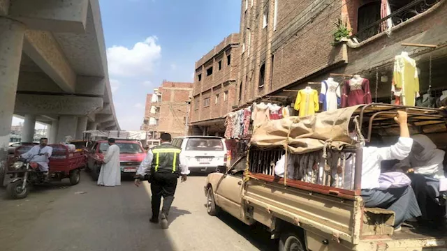 سائق يعتدي على مسؤول مواقف بكفر شكر