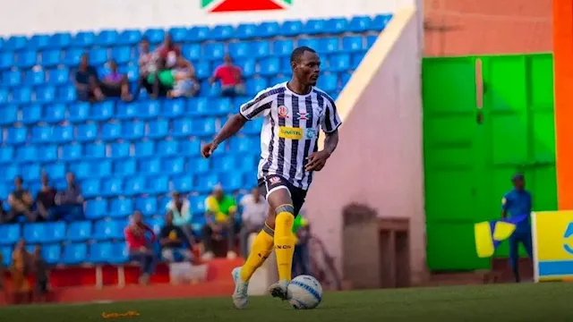 نزييمانا دجوما لاعب فريق أيجل نوار البوروندي