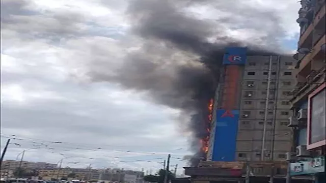 حريق هائل في مستشفى راقودة بالإسكندرية 