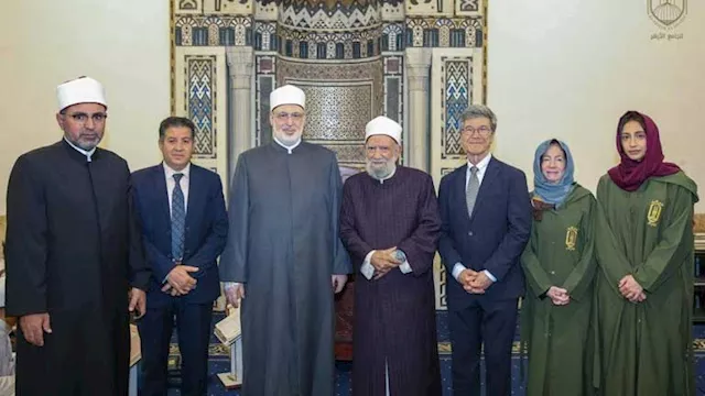  البروفيسور جيفري ساكس يزور الجامع الأزهر