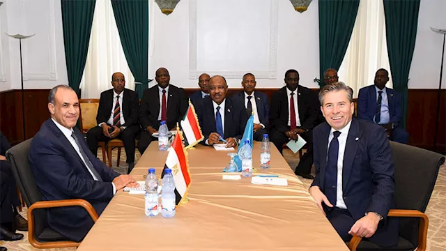  وزير الخارجية في اجتماع ثلاثي فى مدينة بورسودان