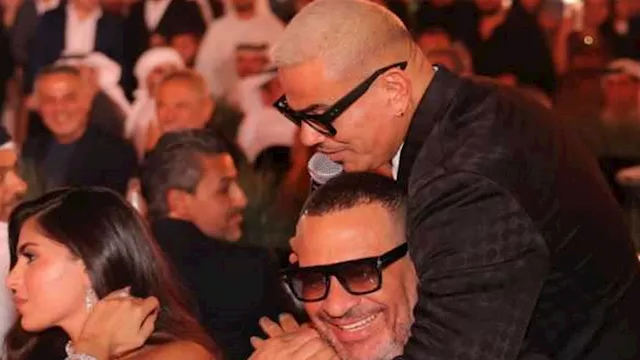 ماجد المصري يعلق على صورته مع عمرو دياب