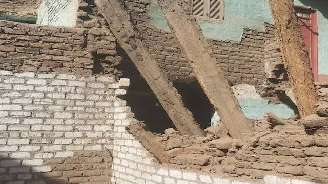 انهيار منزل  ارشيفية