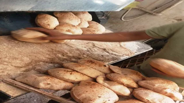 حملات التموين على المخابز