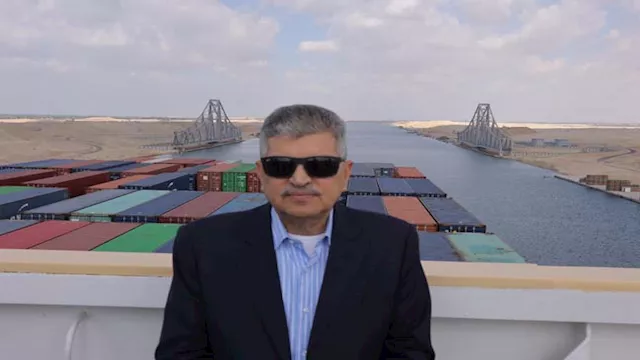 الفريق أسامة ربيع رئيس هيئة قناة السويس