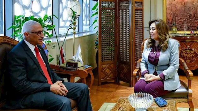 الدكتورة منال عوض واللواء خالد مجاور