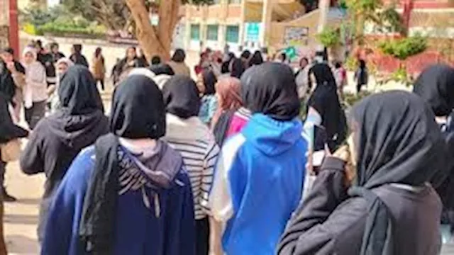 طالبات ارشيفية