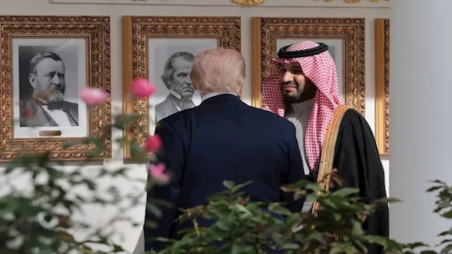 ترامب وبن سلمان أمام صورة هاري ترومان